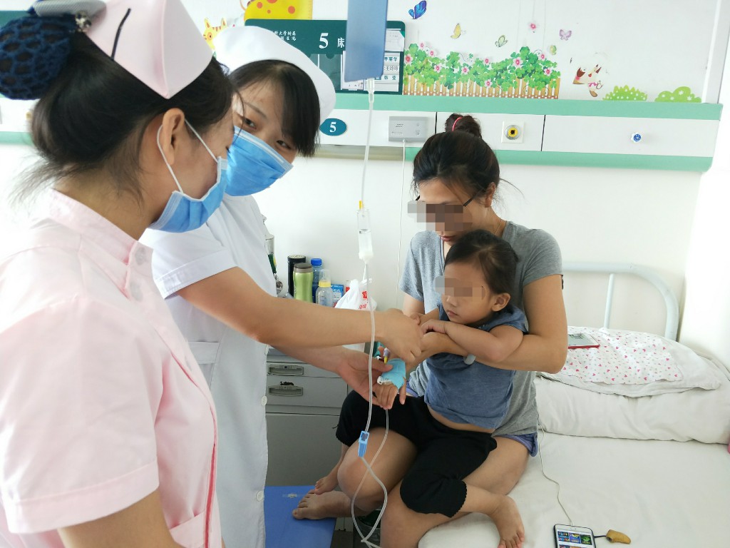HL0403静脉输液.jpg